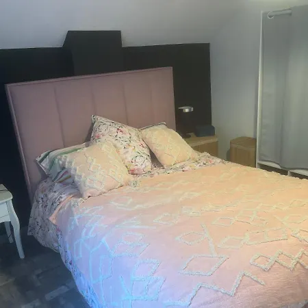 Дом отдыха Chez Gwen Et Marie Bogny-sur-Meuse